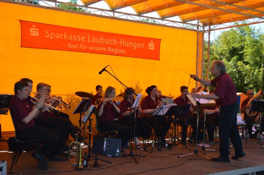 Schlossparkkonzert mit dem Musikverein 1832 Laubach
